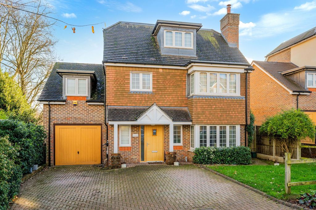 Property photo 1 of 23