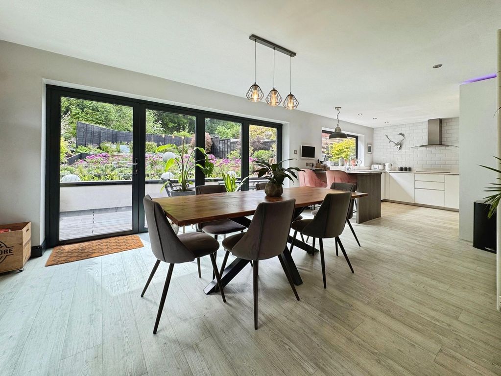 Additional image 7 of 4 bed detached house for salePriorsfield, Marlborough SN8