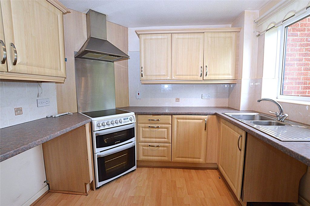 Property photo 3 of 10 Picture No. 20