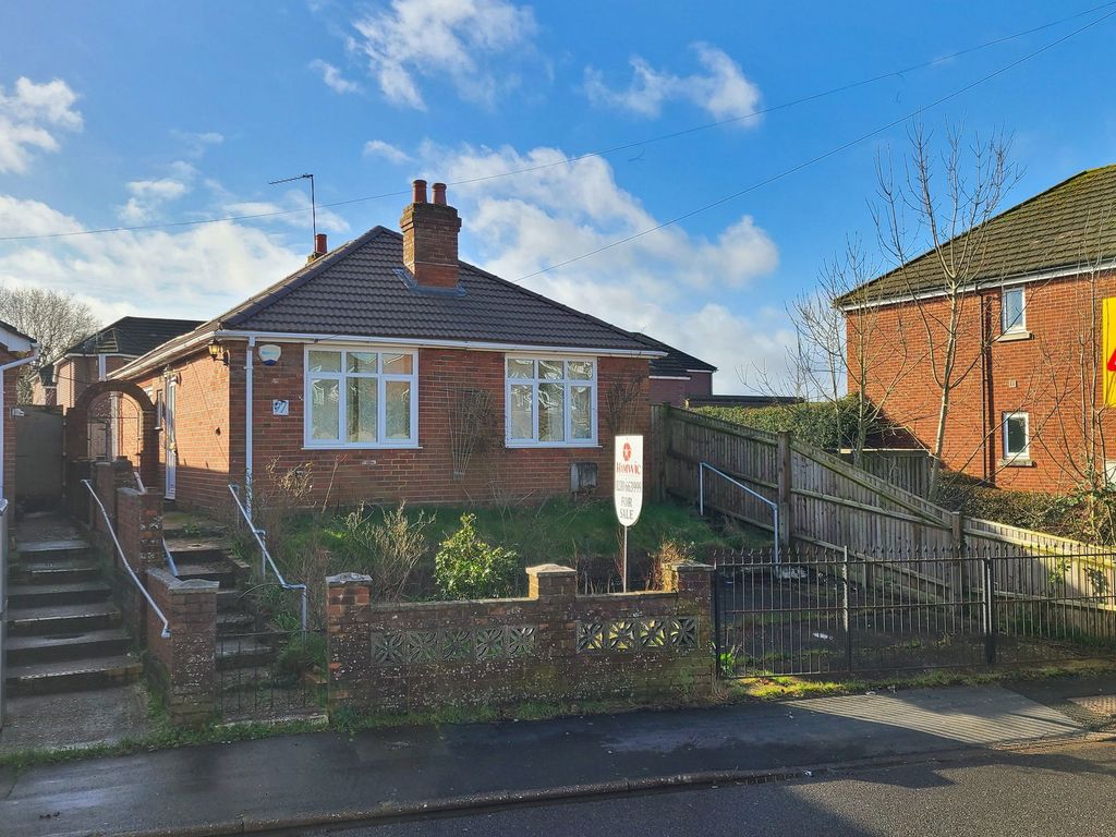 Property photo 1 of 19