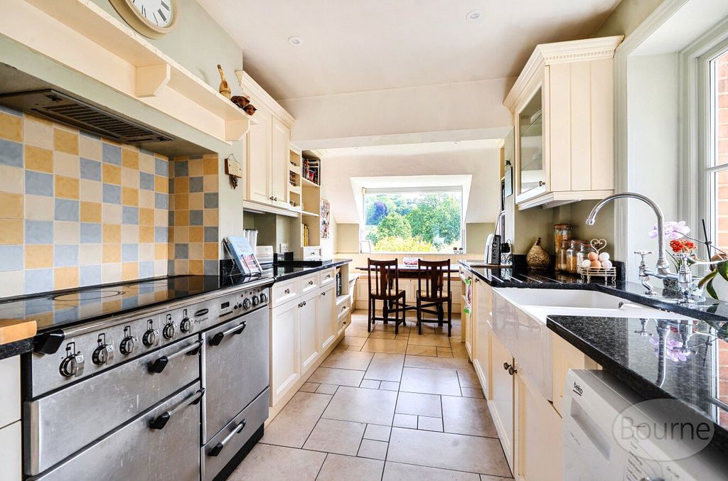 Property photo 3 of 19 Picture No. 38