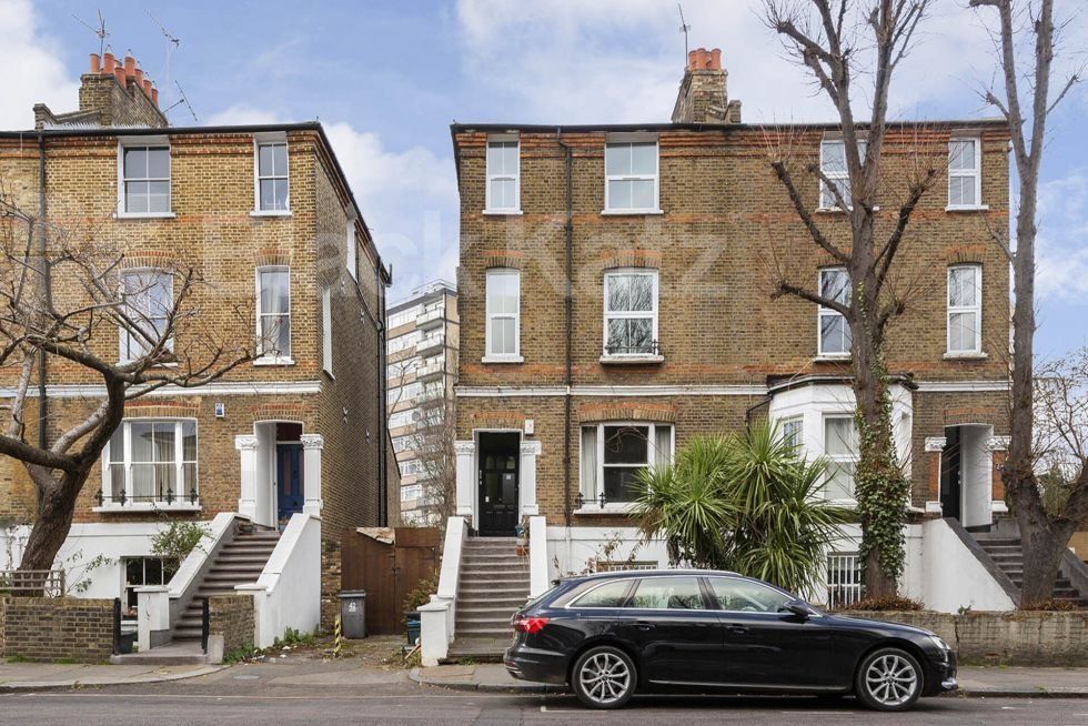 Property photo 1 of 1