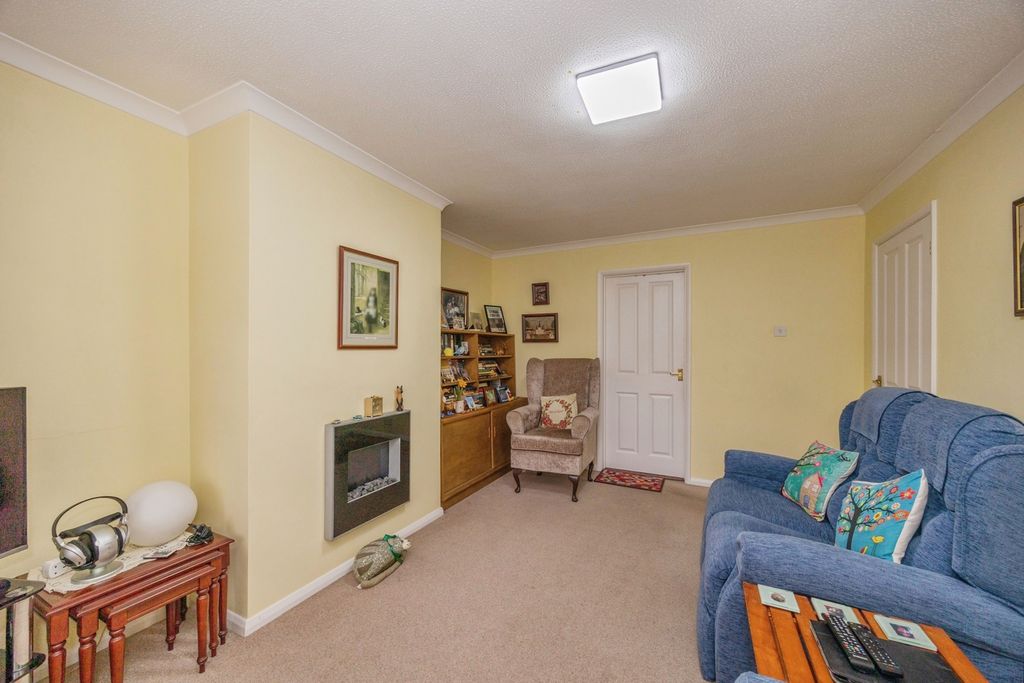Property photo 2 of 23 Pbox-Img.Jpg