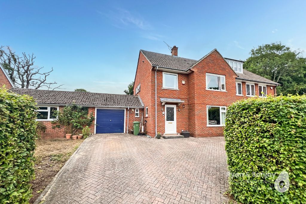 Property photo 1 of 19 4279401
