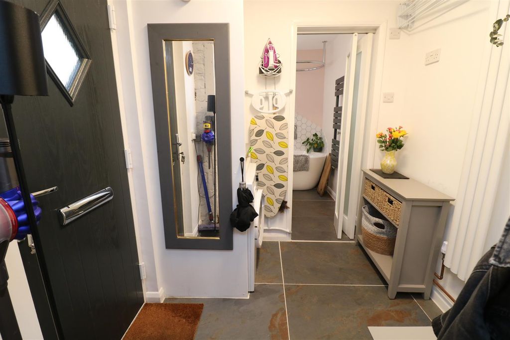 Property photo 2 of 15 Img_5483.Jpg