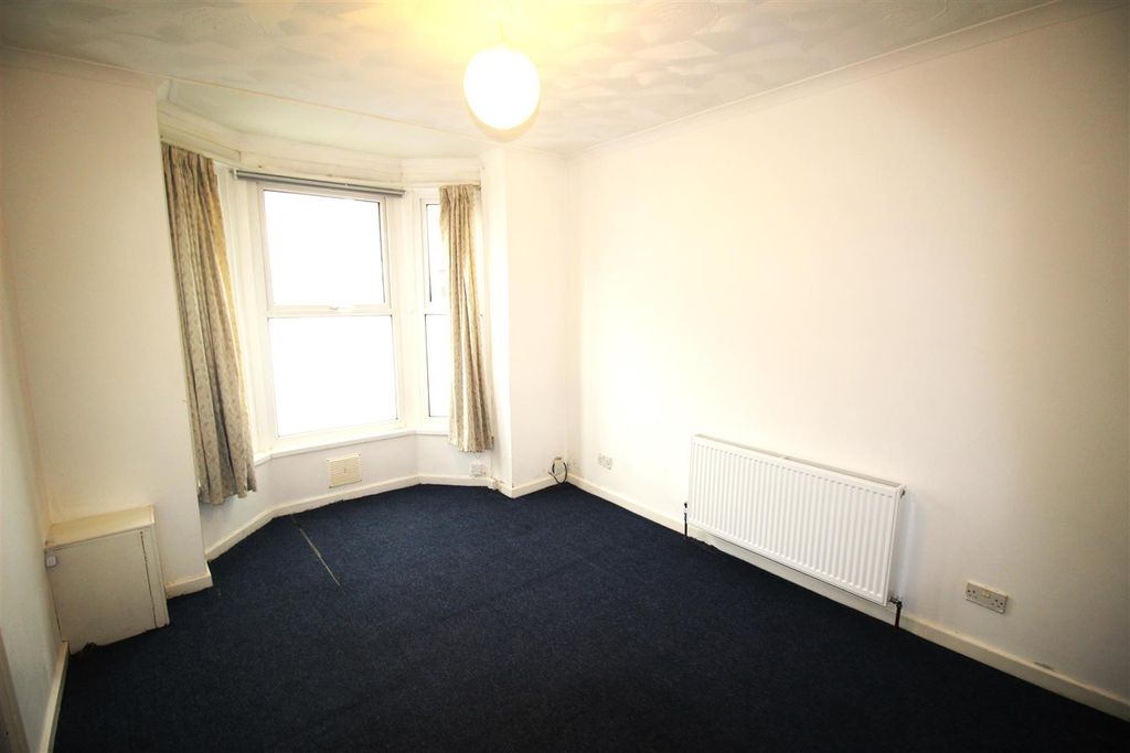 Property photo 2 of 13 Img_2214.Jpg