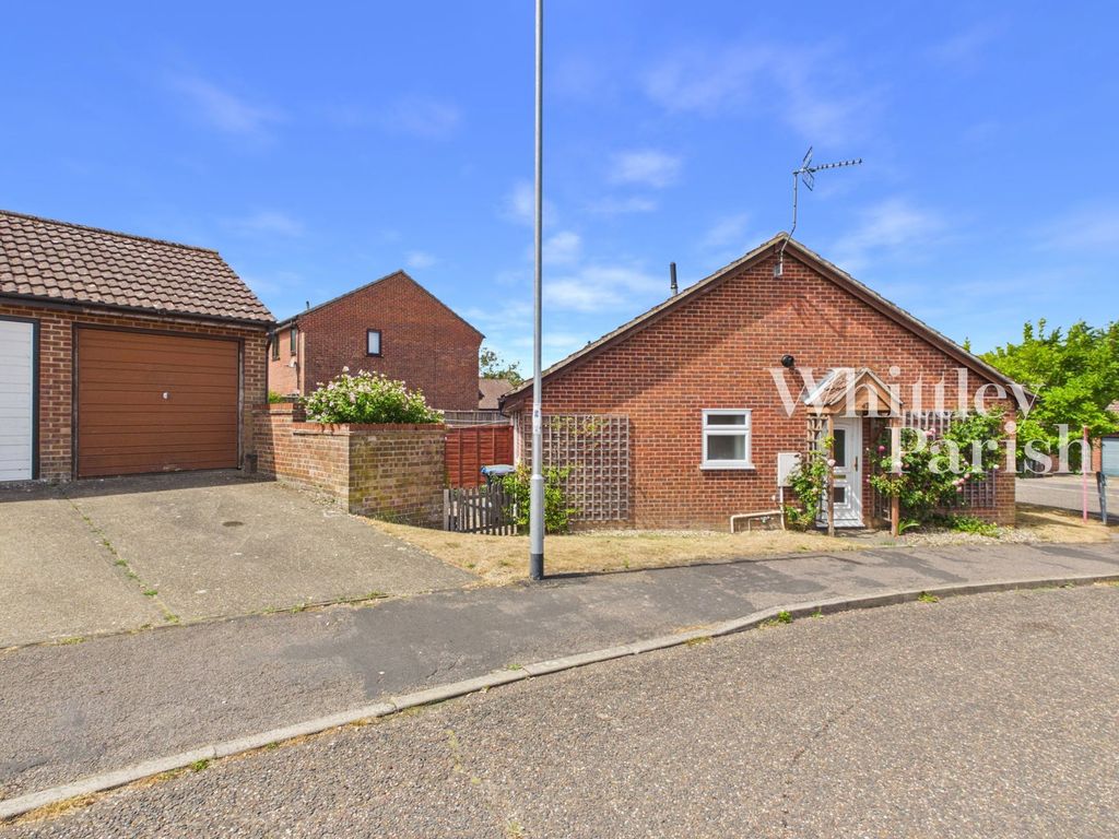 Property photo 2 of 13