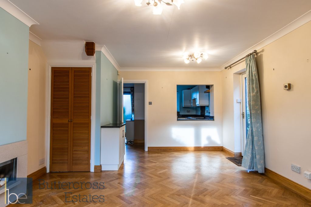 Property photo 3 of 16 Img_8060-Hdr