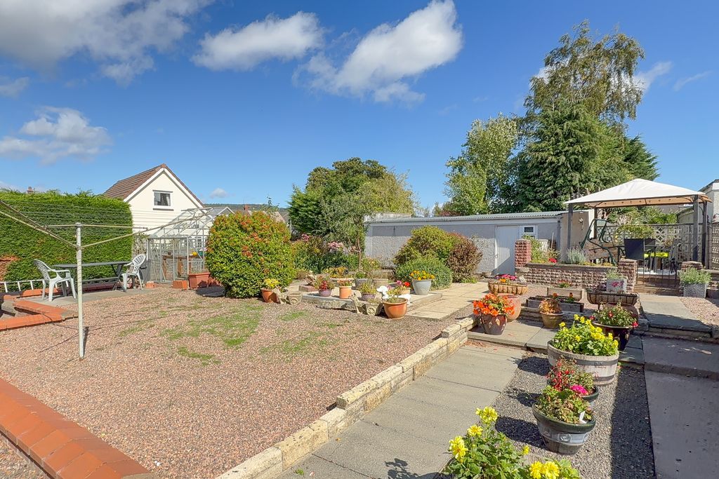 Property photo 3 of 30 Img_5584