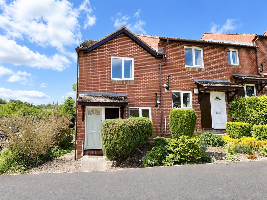 Property photo 1 of 8 9 Cornflower Hill - 01.Jpeg
