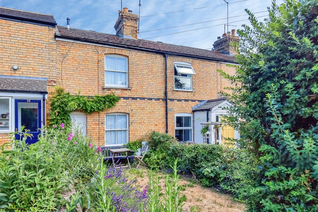 Property photo 1 of 19