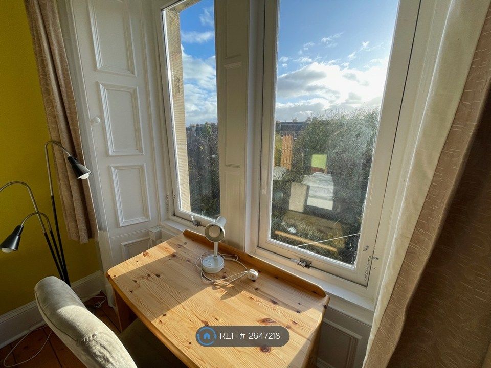 Property photo 2 of 10 View Into Shared Garden