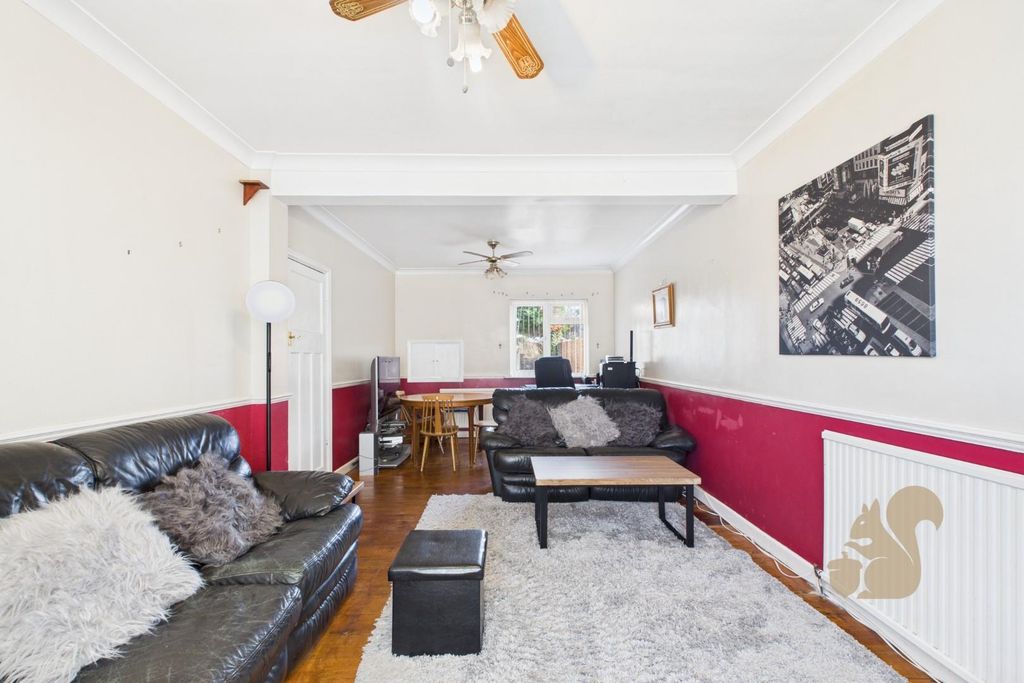 Property photo 2 of 20 Cam01659G0-Pr0611-Still013.Jpg