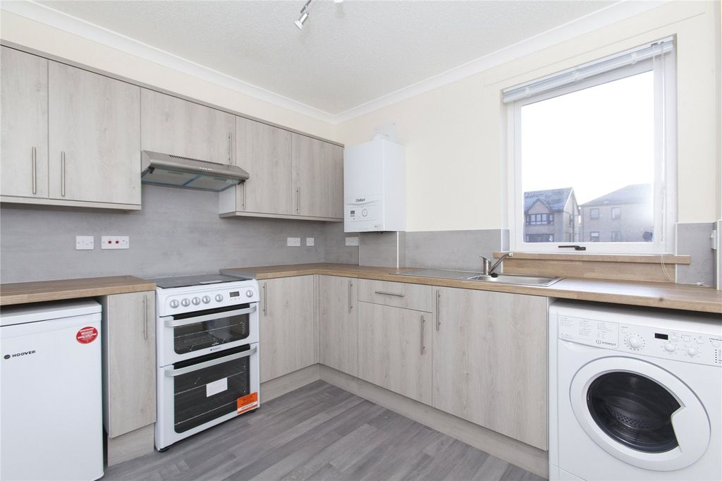 Property photo 3 of 13 Photo 3