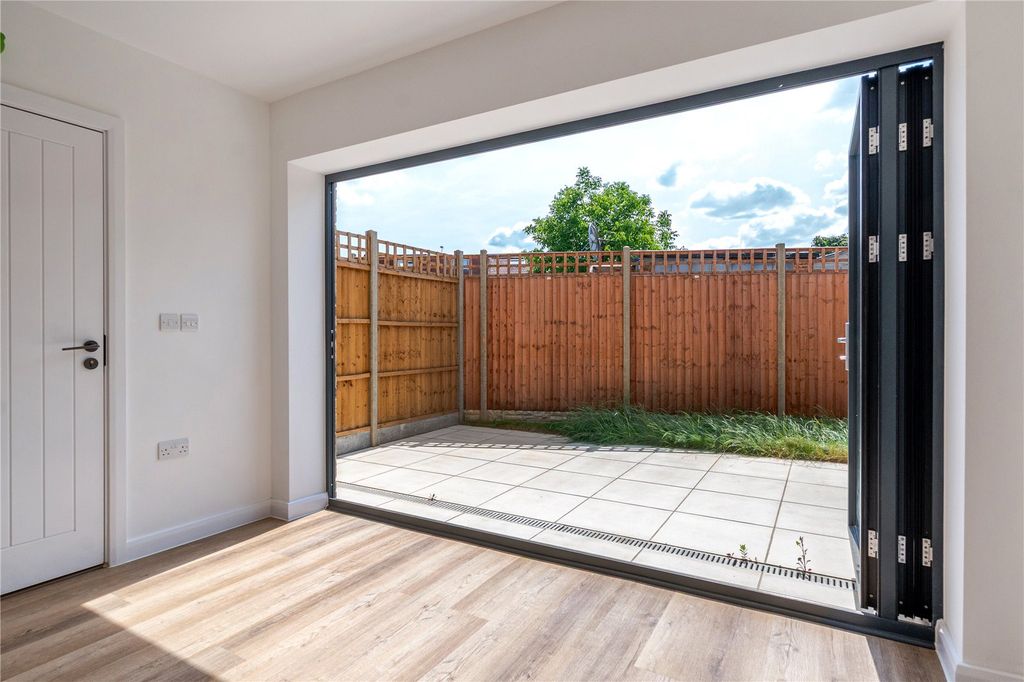 Property photo 1 of 24 Picture No. 24