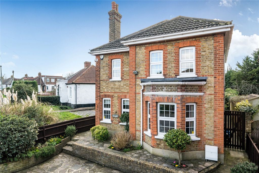 Property photo 1 of 21 Picture No. 01