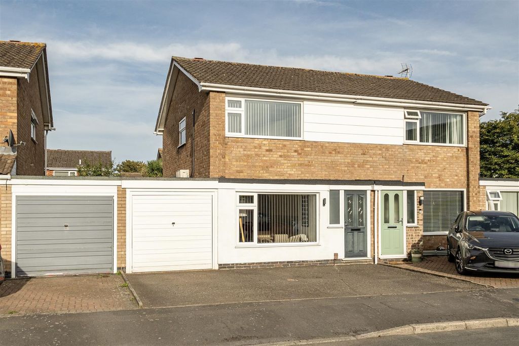 Property photo 1 of 20 1525702 (1).Jpg