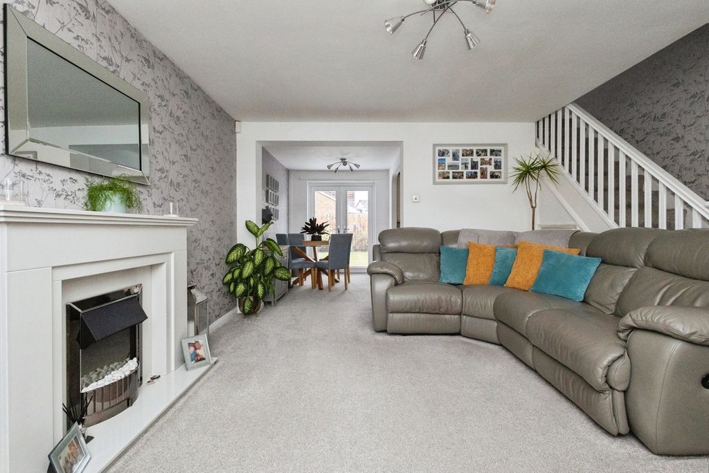 Property photo 2 of 20 Pbox-Img.Jpg