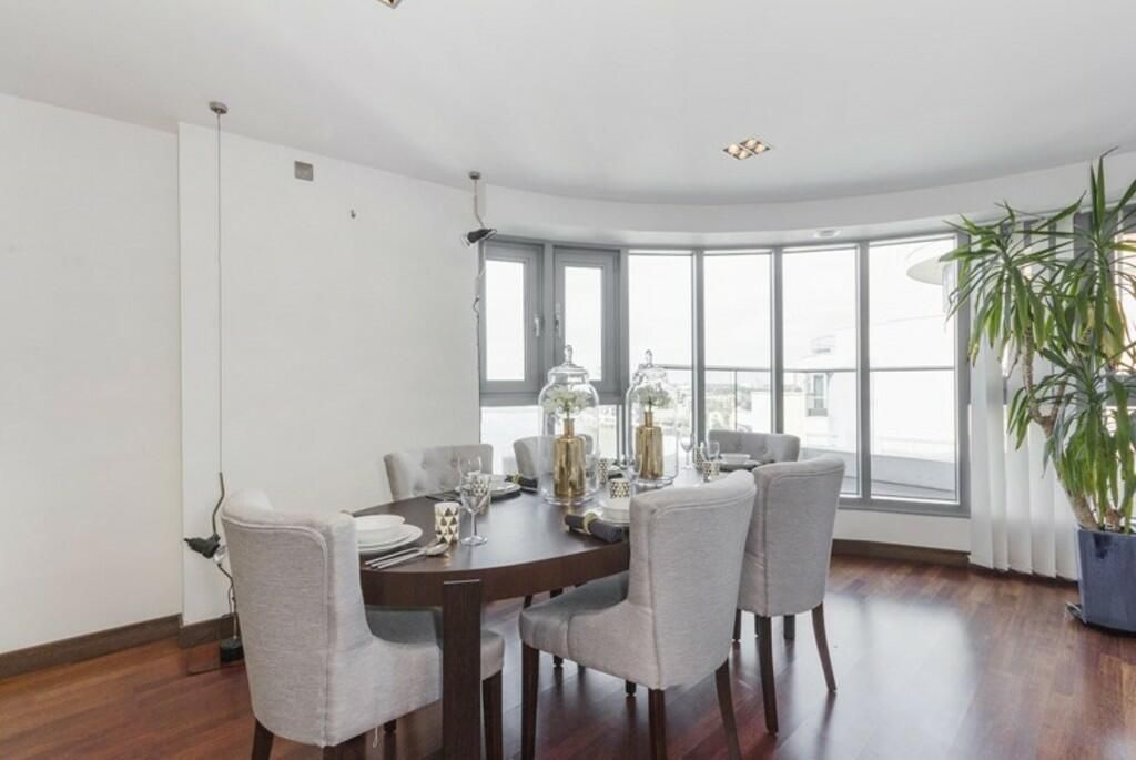 Property photo 3 of 8 Dining Room