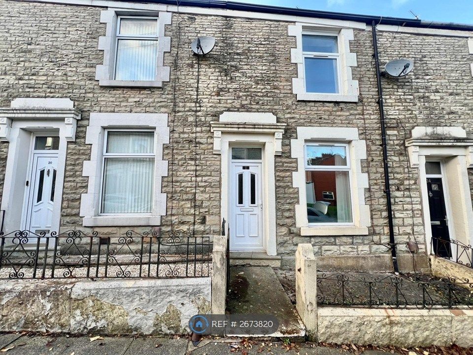 Property photo 1 of 23