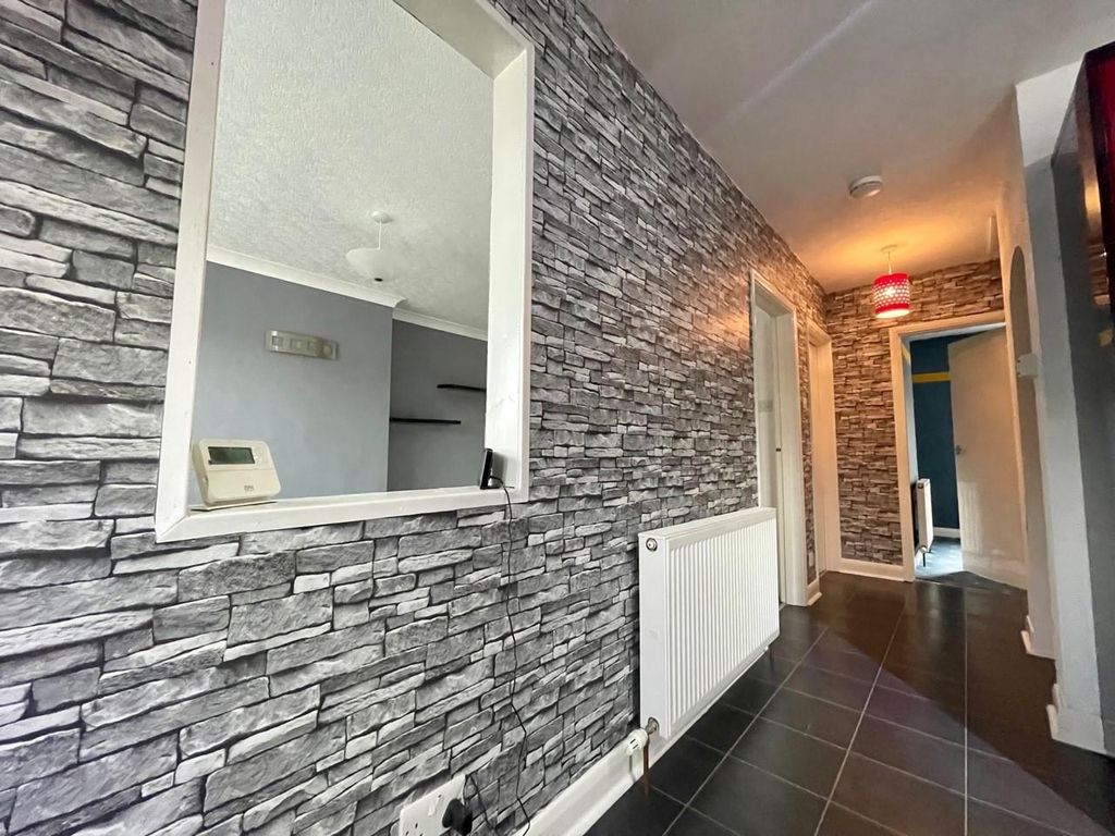 Property photo 3 of 11 14.Jpg