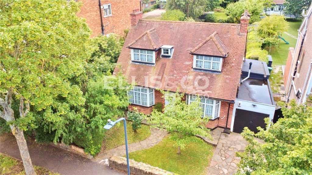 Property photo 1 of 28 Picture No. 18