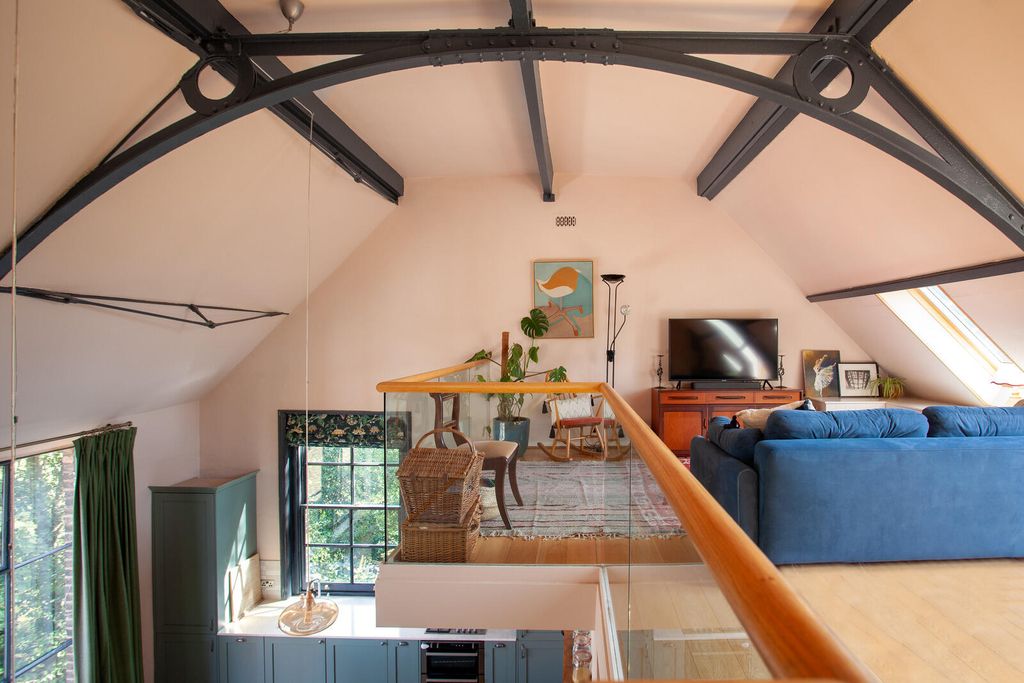 Property photo 3 of 25 19605098_N26_Webres.Jpg
