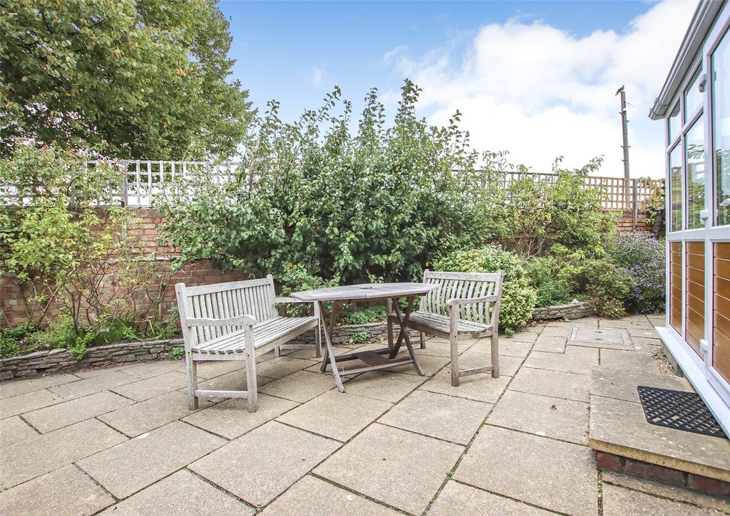 Property photo 3 of 21 Picture No. 06