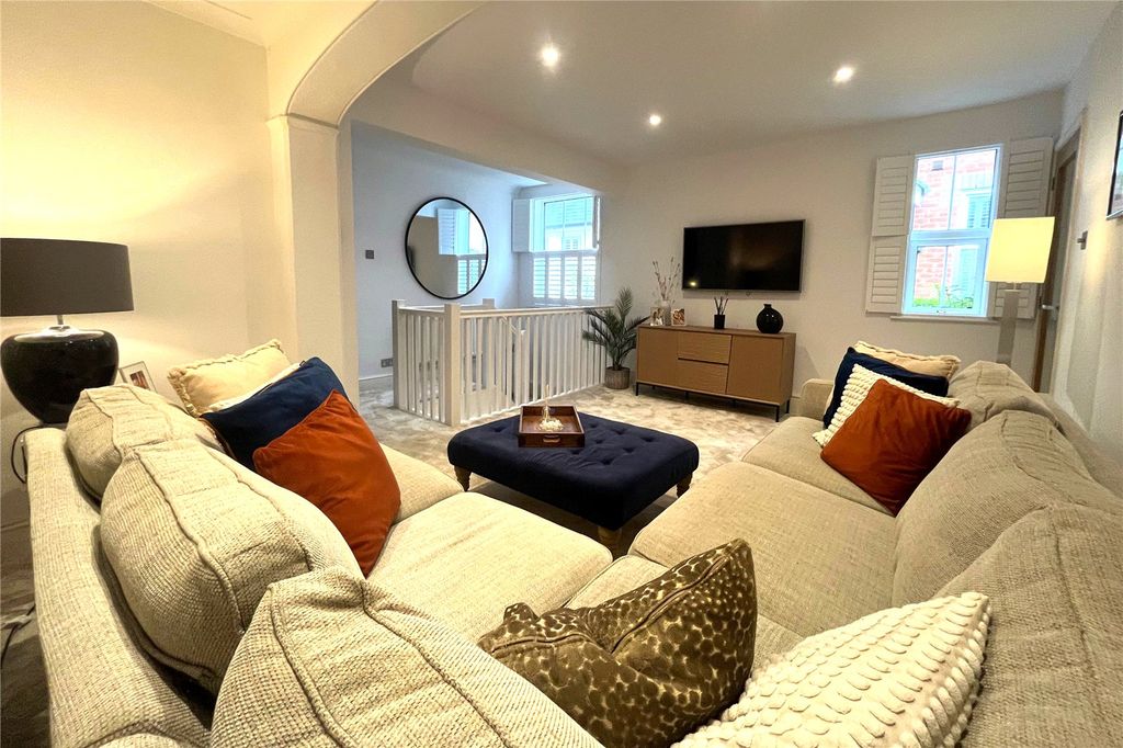 Property photo 3 of 10 Picture No. 10