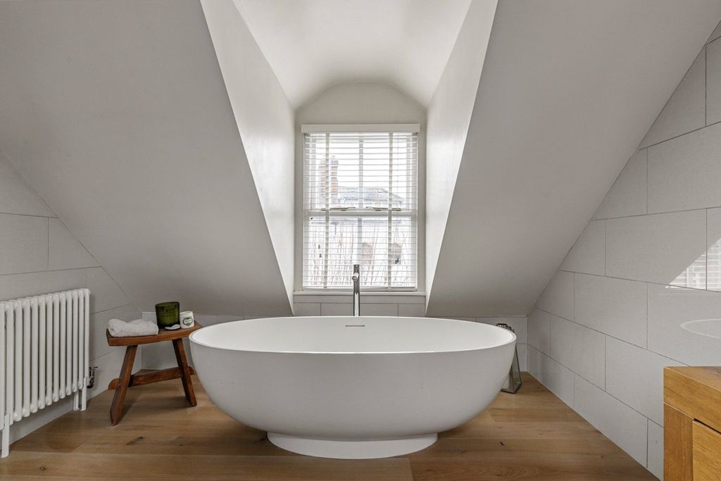 Additional image 14 of 5 bed detached house for saleMatham Road, East Molesey KT8