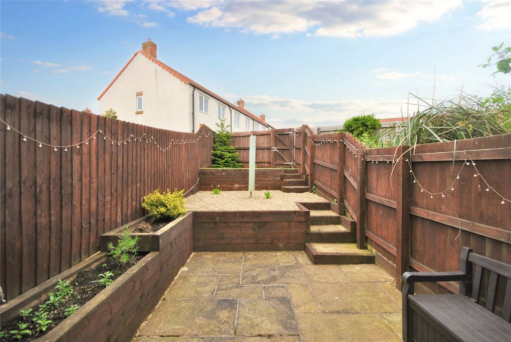 Property photo 3 of 10 Picture No. 07