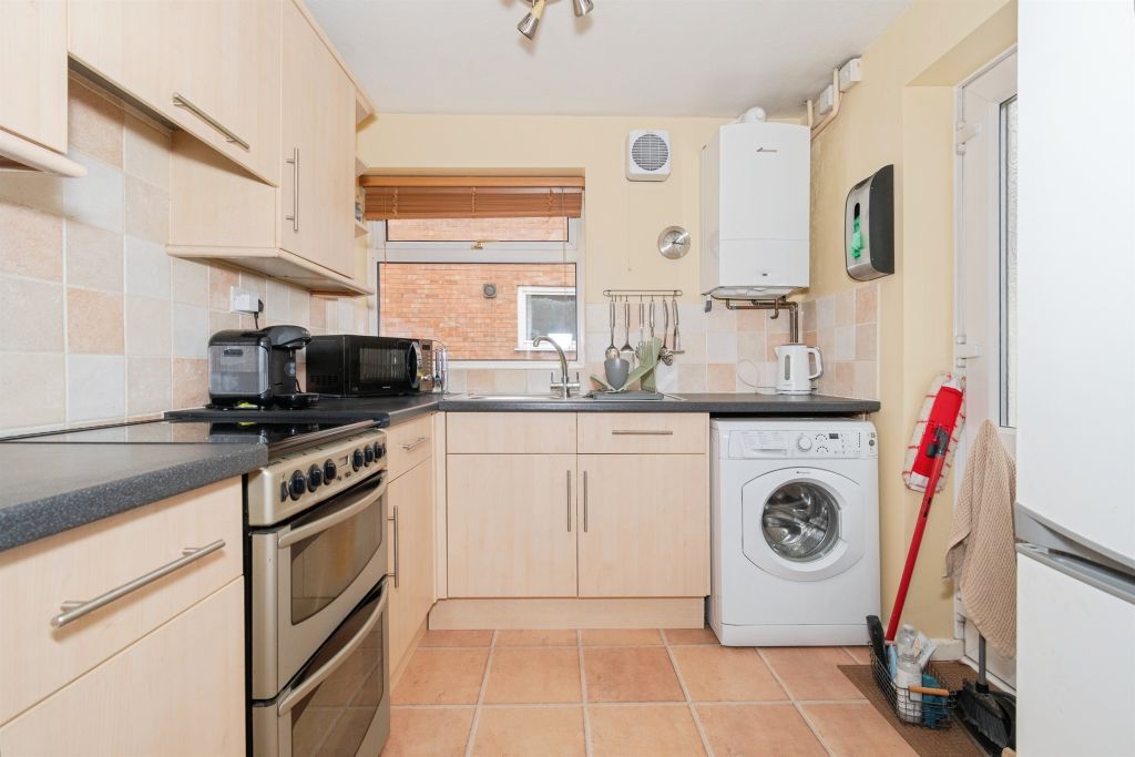 Property photo 2 of 15