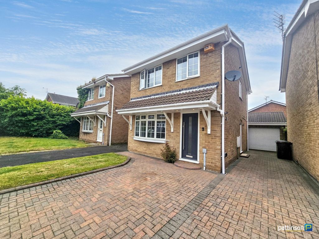 Property photo 1 of 21