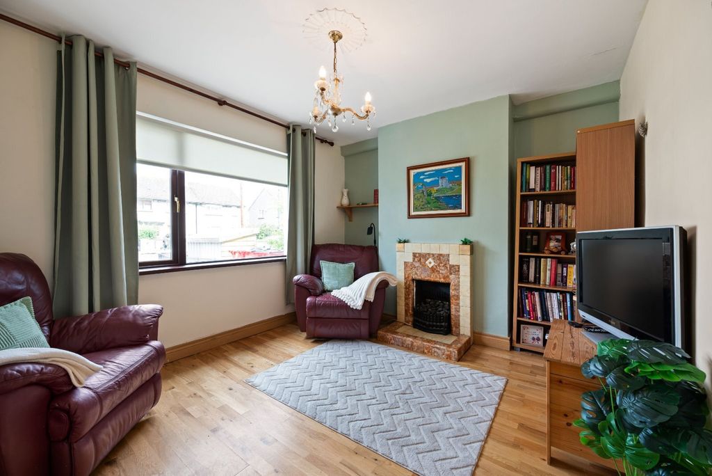 Property photo 3 of 22 Picture No. 03
