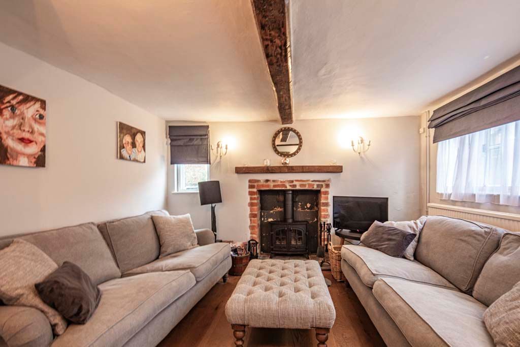 Property photo 3 of 19