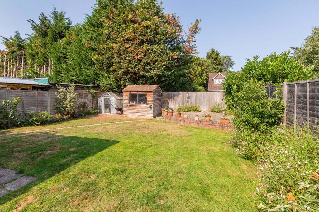 Property photo 2 of 16