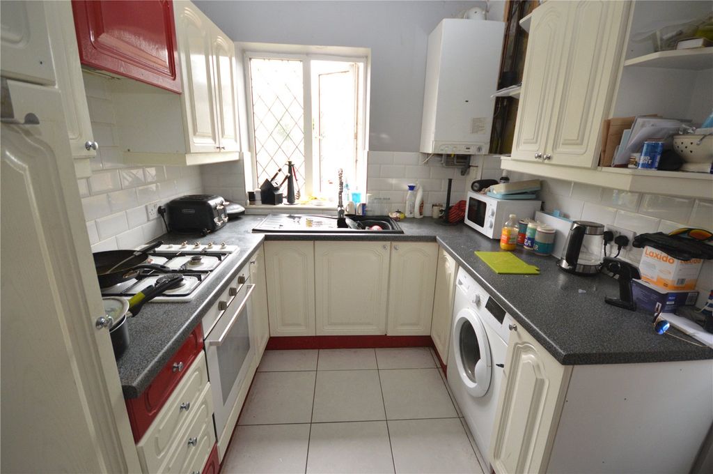 Property photo 3 of 8 Picture No. 14