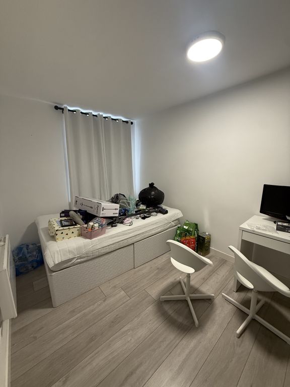 Property photo 2 of 3