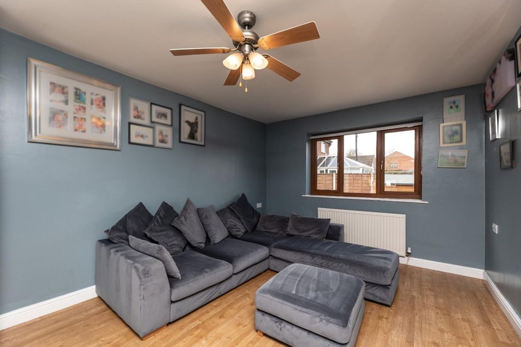 Property photo 3 of 21 5C5A0019.Jpg