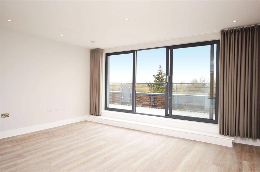 Property photo 2 of 6 Picture No. 02