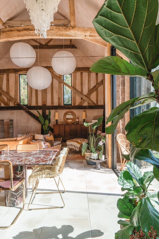 Property photo 2 of 34 310442 - Barnowllutonroad_Highres-12.Jpg