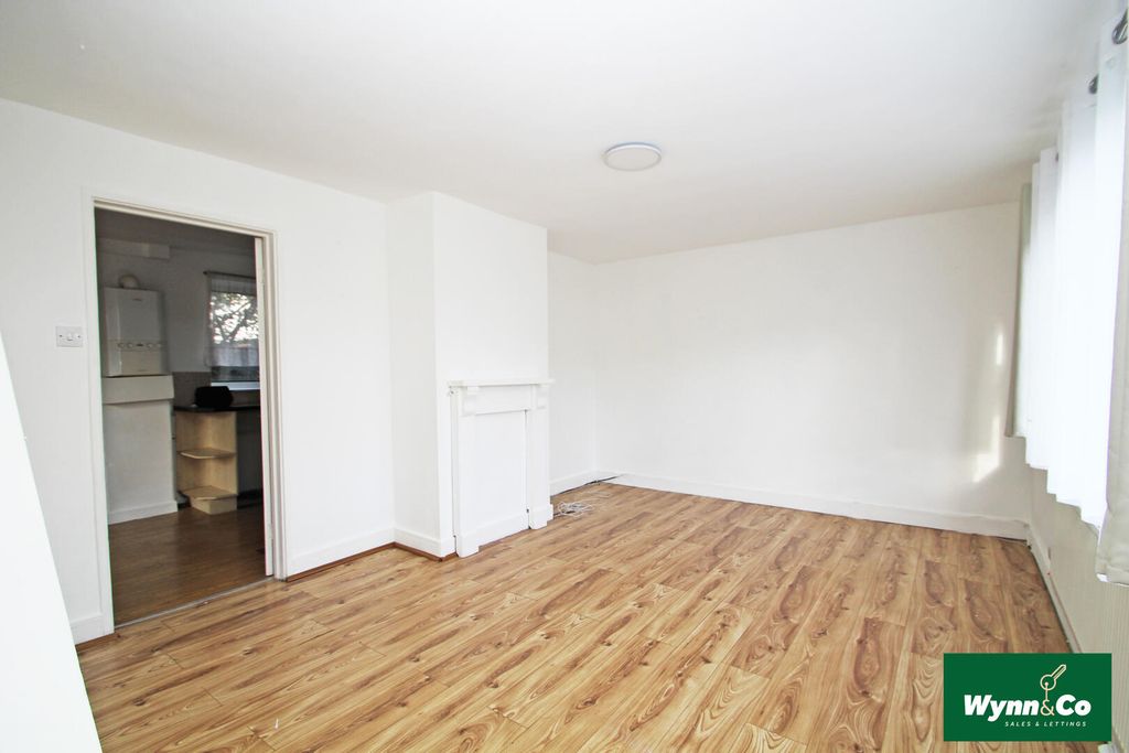 Property photo 3 of 13 Living Room