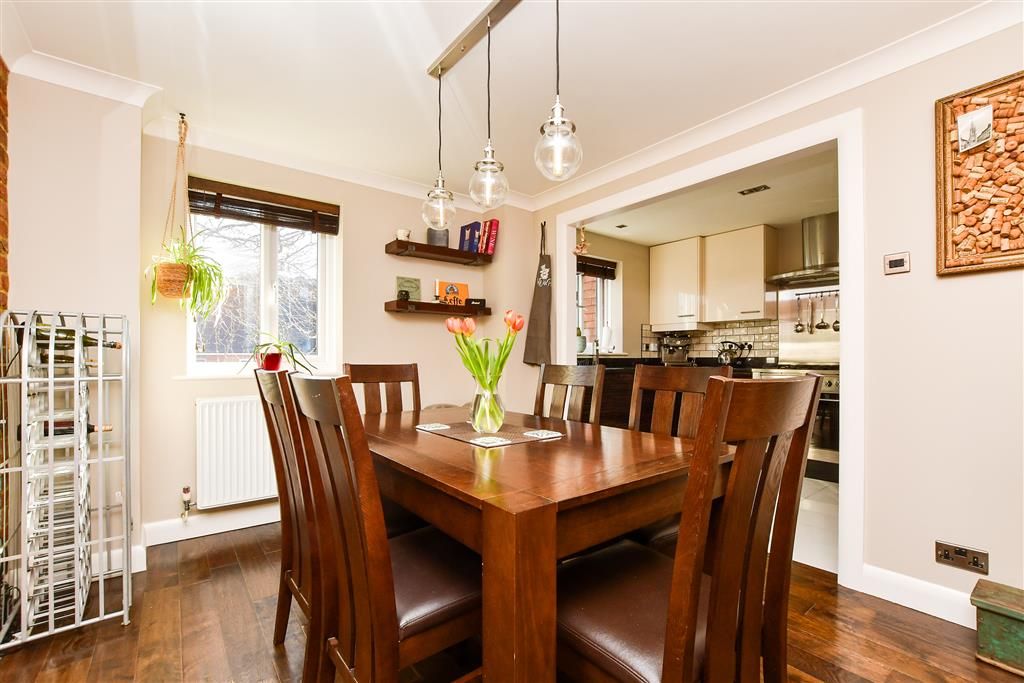 Property photo 2 of 13 Dining Area