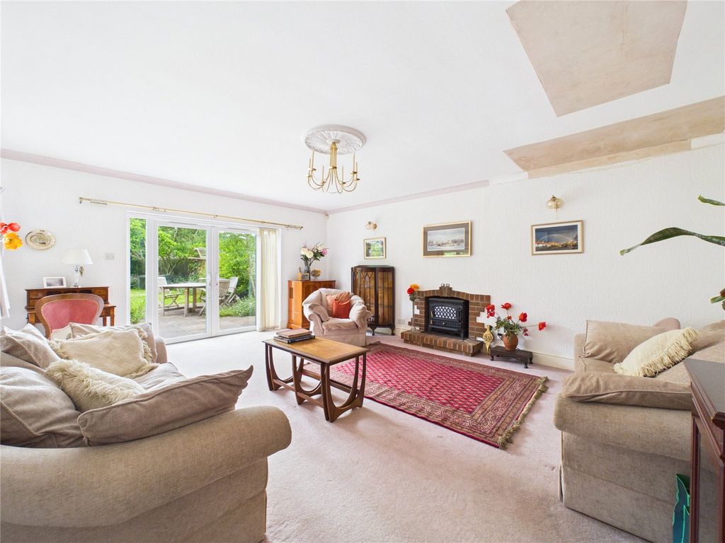 Property photo 3 of 29 Picture No. 21