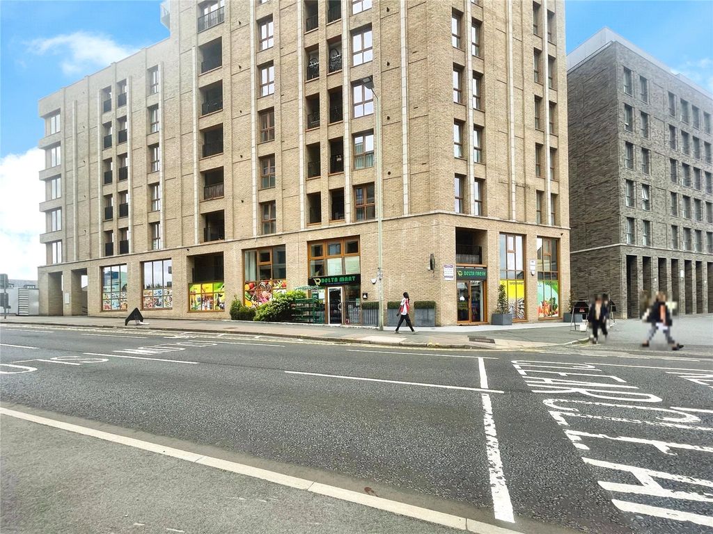 Property photo 1 of 13 Picture No. 11