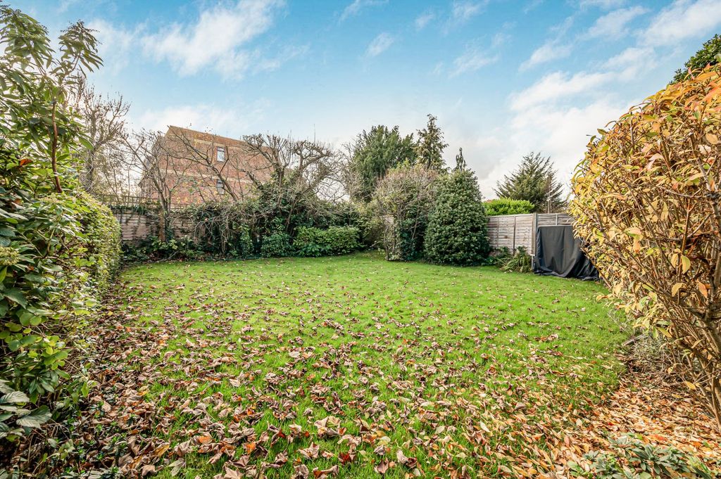 Property photo 3 of 12 Picture No. 09