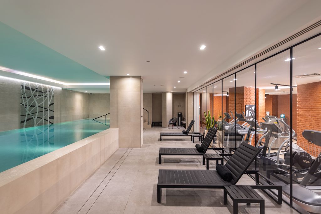 Property photo 1 of 4