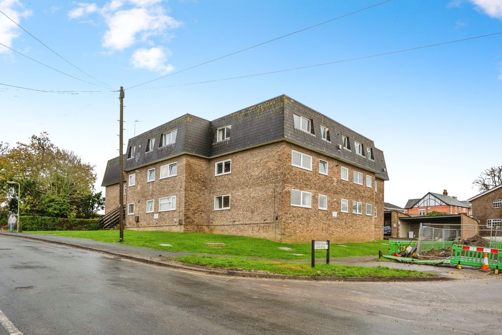 Property photo 1 of 13