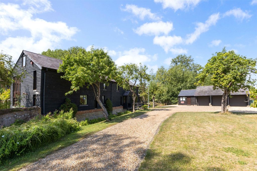 Property photo 1 of 14 Exterior