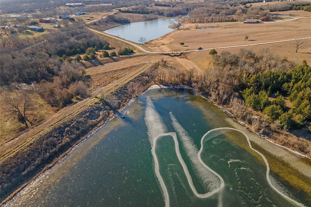 Property photo 3 of 8 <Alttext/>